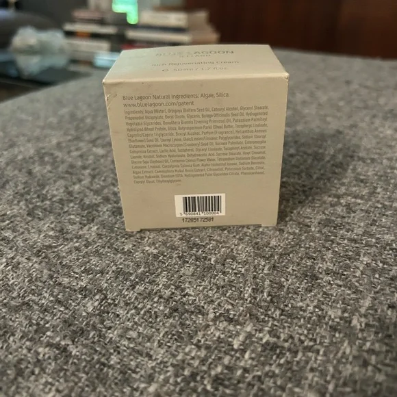 Blue Lagoon Iceland Rich Rejuvenating Cream 1.7 oz NIB - Picture 5 of 5